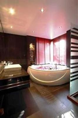 фото отеля Absolute Bangla Suites
