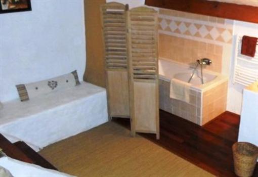 фото отеля Chambres d'Hôtes Les Estageons