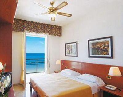 фото отеля Hotel Spiaggia