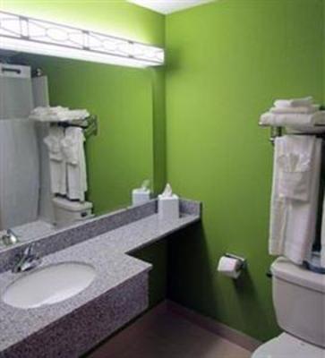 фото отеля Econo Lodge Winnipeg Manitoba