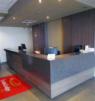 фото отеля Econo Lodge Winnipeg Manitoba