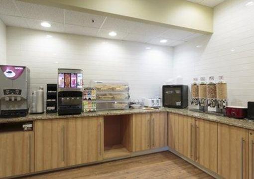 фото отеля Econo Lodge Winnipeg Manitoba