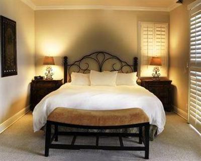фото отеля Provident Luxury Suites Fisher Island