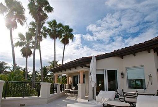 фото отеля Provident Luxury Suites Fisher Island