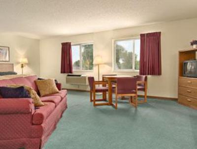 фото отеля Super 8 Motel - St. Paul