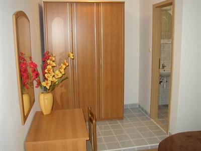фото отеля Villa Perla Baska Voda
