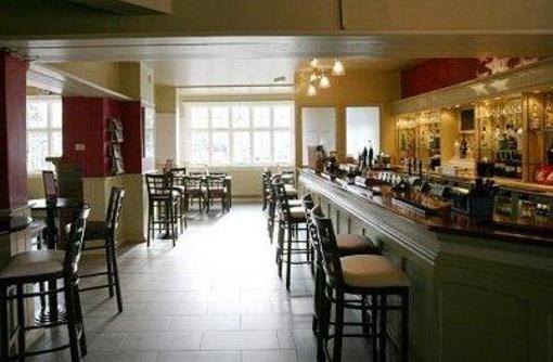 фото отеля The Star Inn Woking