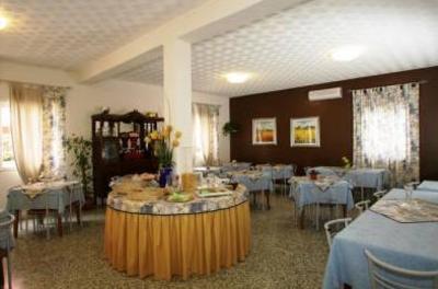 фото отеля Hotel Laguna