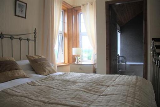 фото отеля Fern Lea Bed & Breakfast