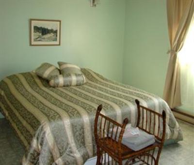 фото отеля Auberge du Trappeur Saint Mathieu du Parc