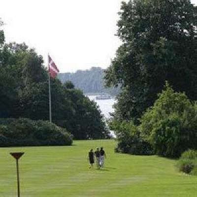 фото отеля Hindsgavl Slot