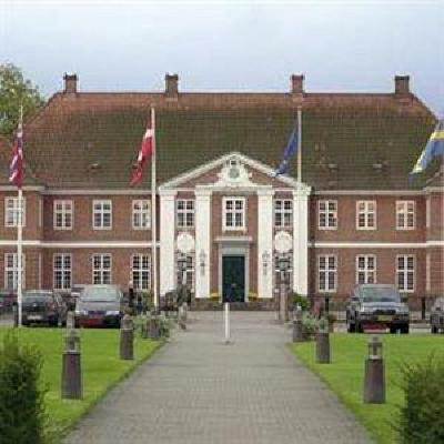 фото отеля Hindsgavl Slot