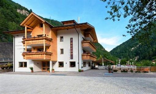 фото отеля Gasthof Zur Sonne Bolzano