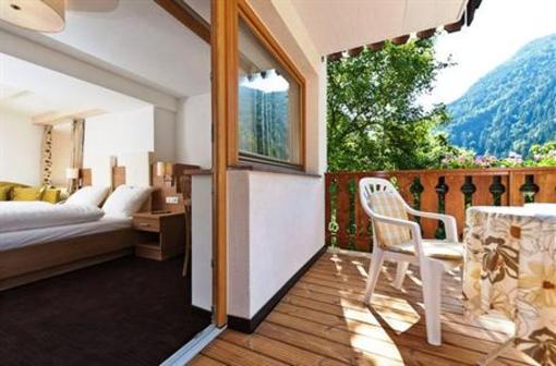 фото отеля Gasthof Zur Sonne Bolzano