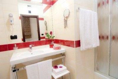 фото отеля Hotel Vescovo Rosso Cosenza
