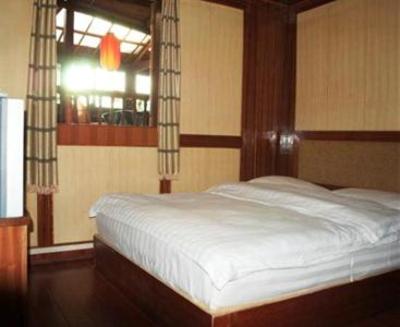 фото отеля Lusheng Zhuikang Inn