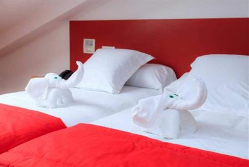 фото отеля Lombina Hotel