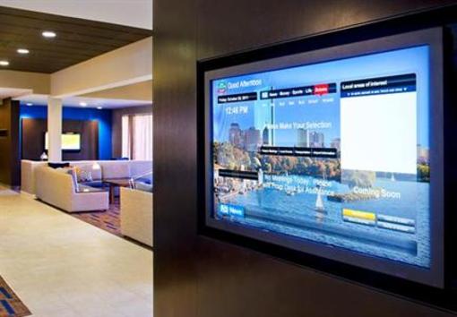 фото отеля Courtyard by Marriott Boston Foxborough