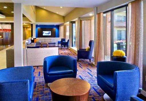 фото отеля Courtyard by Marriott Boston Foxborough
