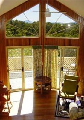 фото отеля Calurla Chalets Lillian Rock