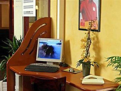 фото отеля Hotel Ibis Pontarlier
