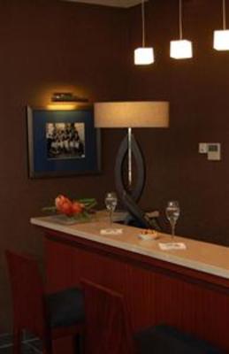 фото отеля Le Parc Hotel Le Plessis Robinson