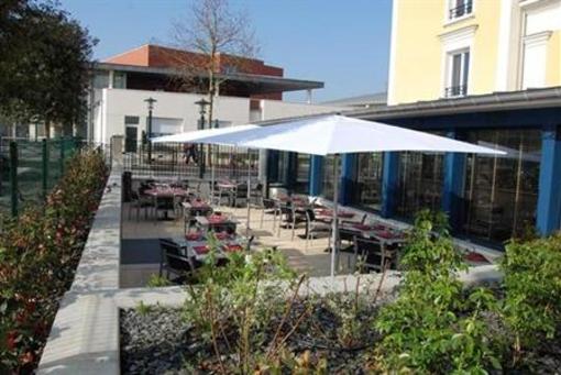 фото отеля Le Parc Hotel Le Plessis Robinson