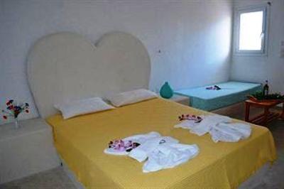 фото отеля Odysseas Hotel Santorini