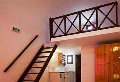 фото отеля Odysseas Hotel Santorini