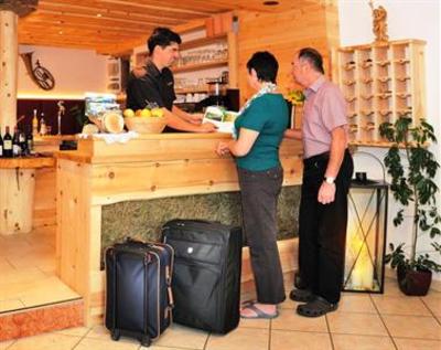 фото отеля Hotel Pension Kompatscherhof