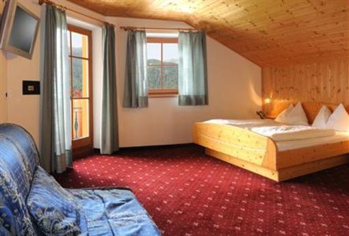 фото отеля Hotel Pension Kompatscherhof