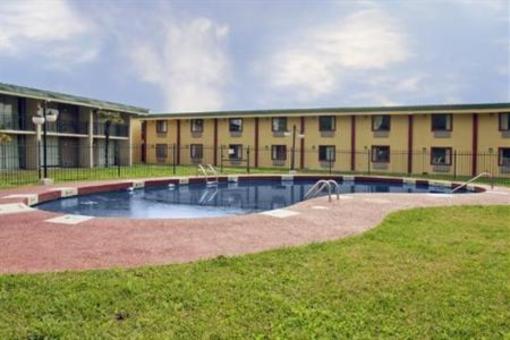 фото отеля Americas Best Value Inn Jackson