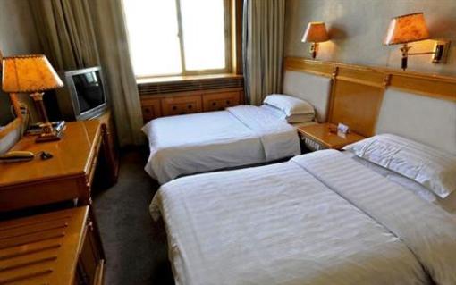 фото отеля Petroleum Hotel
