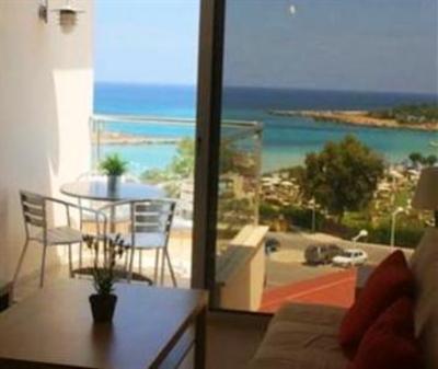 фото отеля Paradise Holiday Apartment