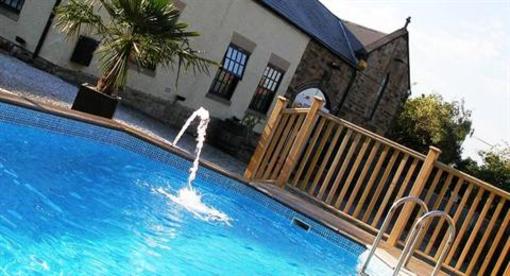 фото отеля Hollingwood Hall Self Catering Apartment Chesterfield