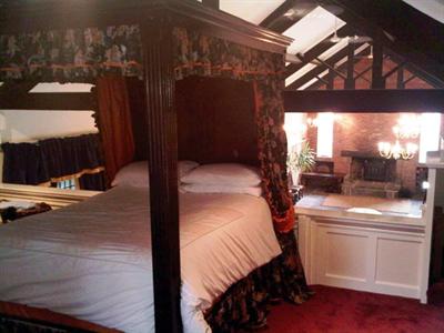 фото отеля Hollingwood Hall Self Catering Apartment Chesterfield