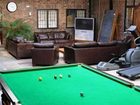 фото отеля Hollingwood Hall Self Catering Apartment Chesterfield