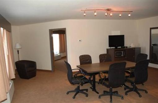фото отеля Complexe Les Deux Rivieres Hotel Tracadie-Sheila