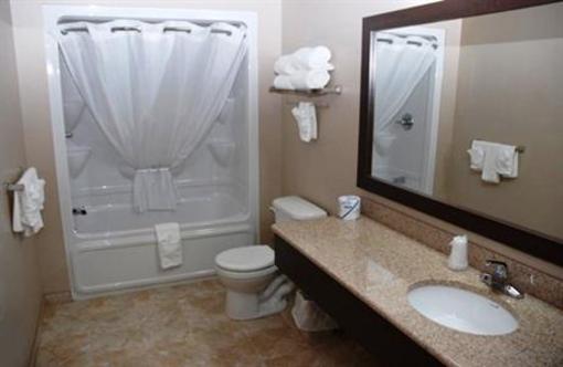 фото отеля Complexe Les Deux Rivieres Hotel Tracadie-Sheila