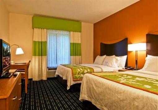 фото отеля Fairfield Inn & Suites Marriott