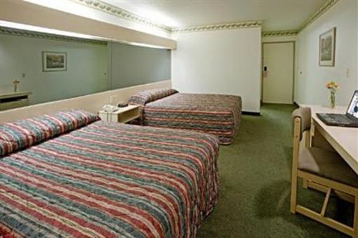 фото отеля Motel 6 Sycamore