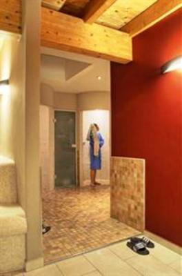 фото отеля Matchpoint Hotel