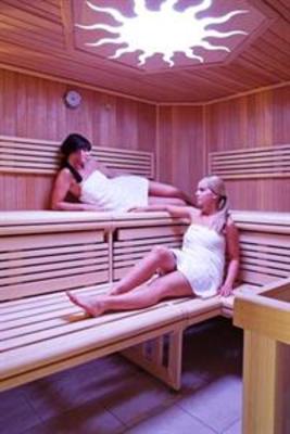фото отеля Matchpoint Hotel