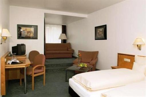 фото отеля Matchpoint Hotel