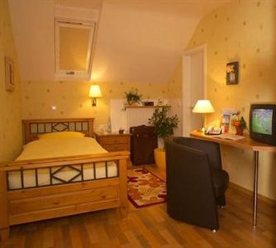 фото отеля Hotel Maurer Saarwellingen