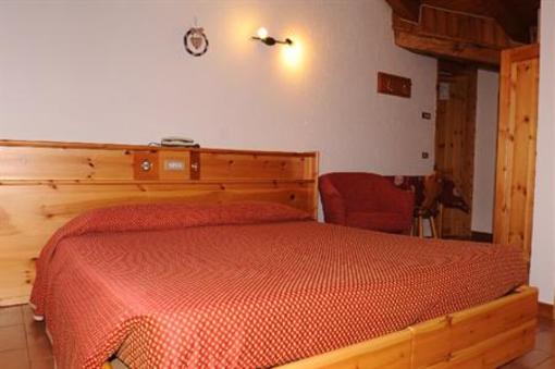 фото отеля Hotel Cheverel