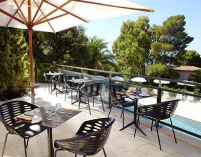 фото отеля Hotel Les Terrasses du Bailli