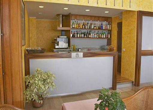 фото отеля Alpi Hotel Baveno