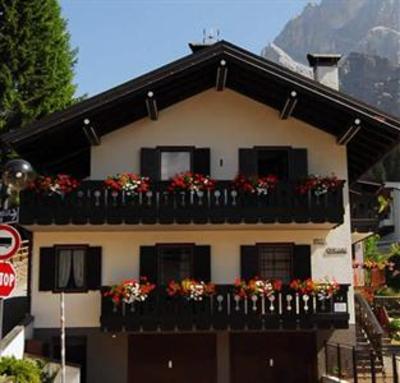фото отеля Villa Giuliana San Martino di Castrozza