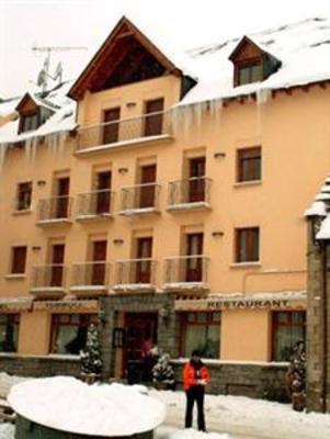 фото отеля Turrull Hotel